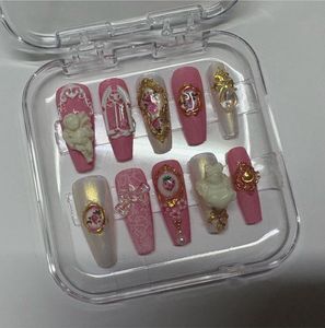 Renaissance+ Baroque Press-On Nails Set