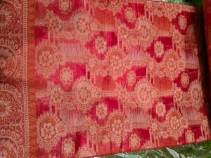 Elegant Red &amp; Gold Banarasi Silk Saree
