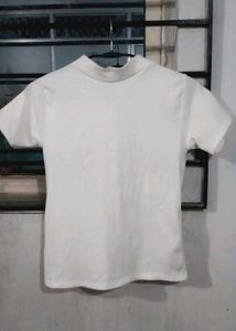 Girl's White Top🤍