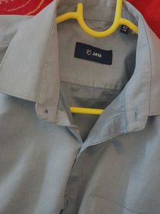 Men's Light Blue Button-Down Shirt