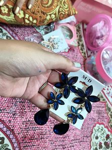 Blue Flower Drop Earrings