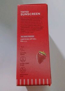 Dot &amp; Key Strawberry Dew Tinted Sunscreen