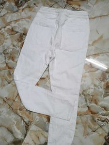UNIQUE PIECE WHITE JENS🍒