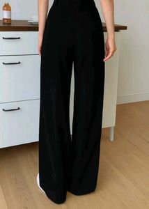 straight black pant
