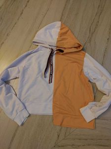 Color Block Cropped Hoodie