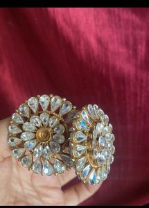Gold Flower Bracelet with Stones