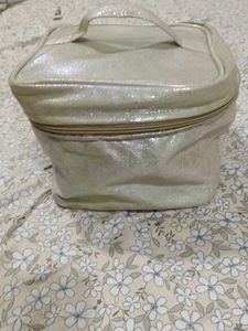 NYKAA Iridescent Cosmetic Bag