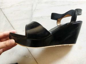 Unused Black Wedges