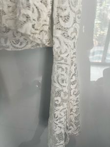 SAVANA ELEGANT LACE FULL SLEEVE TOP