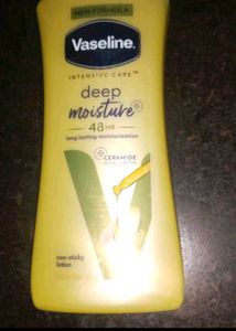 Vaseline Deep Moisture Lotion