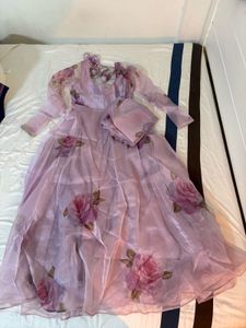 Beautiful Floral Print Kurta Set
