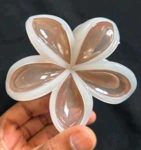 Cute Flower Claw Clips (Set of 3)