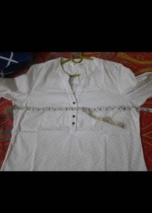 Chic White Printed Kurti Top