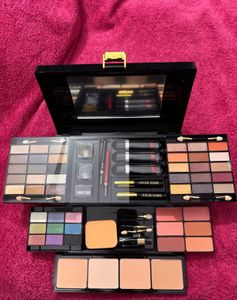 Complete Makeup Palette Set