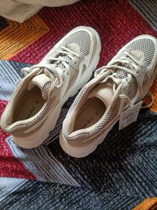 Women's Beige Chunky Sneakers