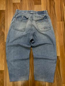 Light Wash Baggy Jeans