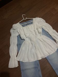 Chic White Ruffle Square Neck Top