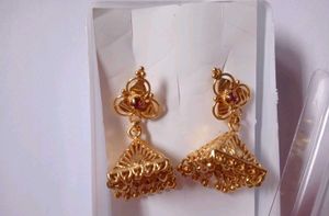 Sparkling Crystal Drop Earrings😍