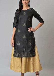 Elegant Black &amp; Gold Kurta
