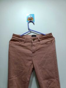Peach Midrise Jeans 🍑