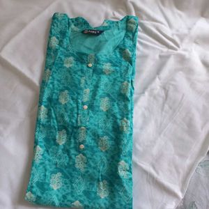 reyon kurti