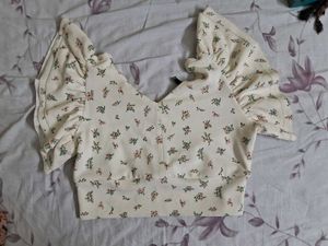 Cream Floral Flutter Sleeve Crop Top