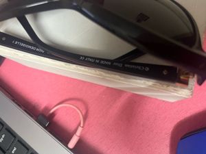 Stylish Black Cat-Eye Sunglasses