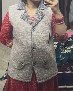 Stylish Sleeveless Vest