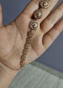 Elegant Rose Gold Bracelet
