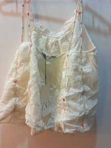 Cute  ZARA Sleeveless Top