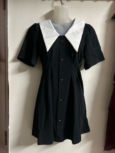 Chic Black & White Collared Dress