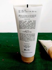 Oriflame Milk &amp; Honey Sugar Scrub