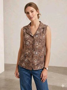 Sleeveless Printed Button-Down Top