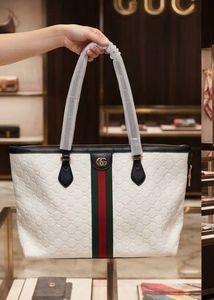 Gucci Tote Bag - Classic Design