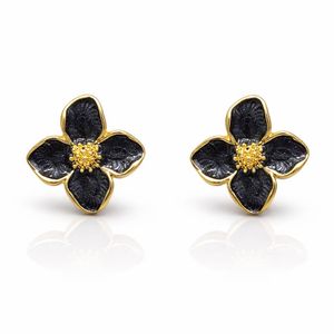 Elegant Black Flower Stud Earrings