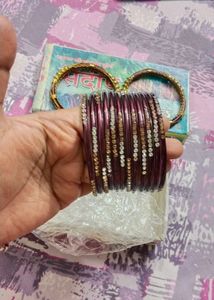 Maroon Chura With Gold-plated Pola Bangles