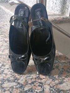 Black Patent Bow Heels