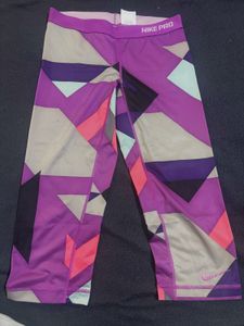 Nike Pro Geometric Print Leggings