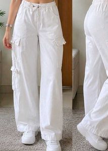 White Wide-Leg Cargo Pants