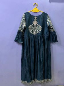 Embroidered Teal Kurta