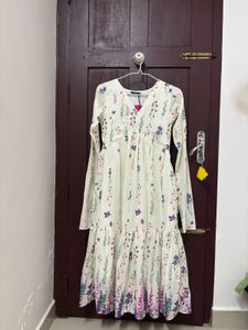 Women Flowy Floral Maxi Alia cut Dress