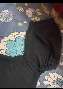 Goth Chain Detail Crop Hoodie
