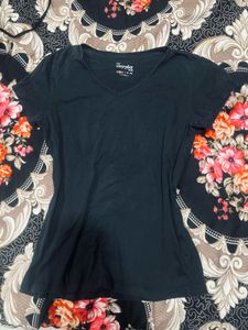 Black V-Neck Everyday T-Shirt