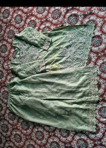 Elegant Embroidered pakistani Kurta Set