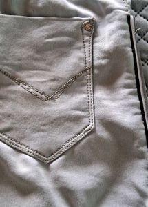 Lotus Jeans