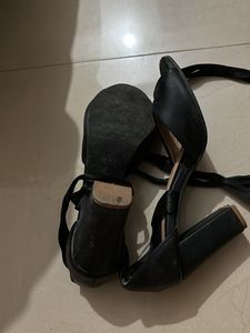 Long Ribbon Type Heels 👠