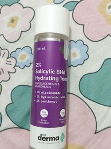 The derma co Salicylic acid face toner.