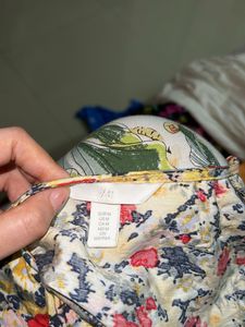 HnM Floral wrapped Cropped Tops