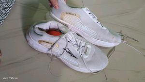 Off White Shoe
