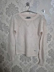 Cream Knit Pullover Sweater
